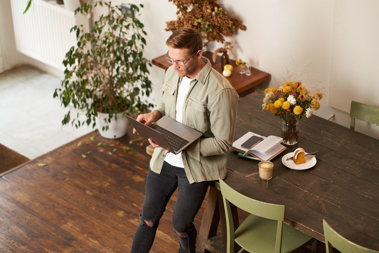 obraz-mlodego-biznesmena