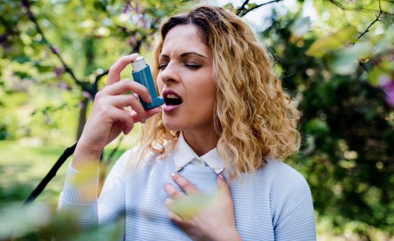 Astma alergiczna. Jak łagodzić jej objawy?