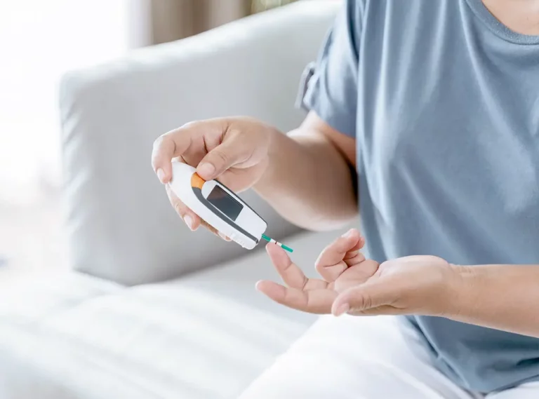 Jak szybko obniżyć cukier domowym sposobem?