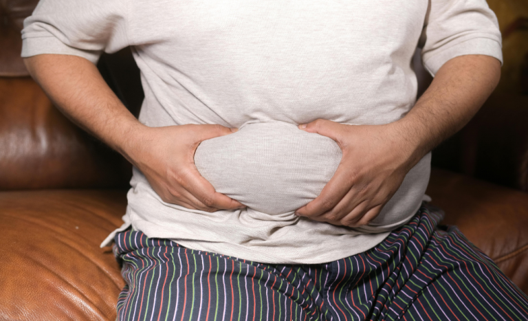 Brzuch stresowy (kortyzolowy) – jak wygląda? Jak się go pozbyć?