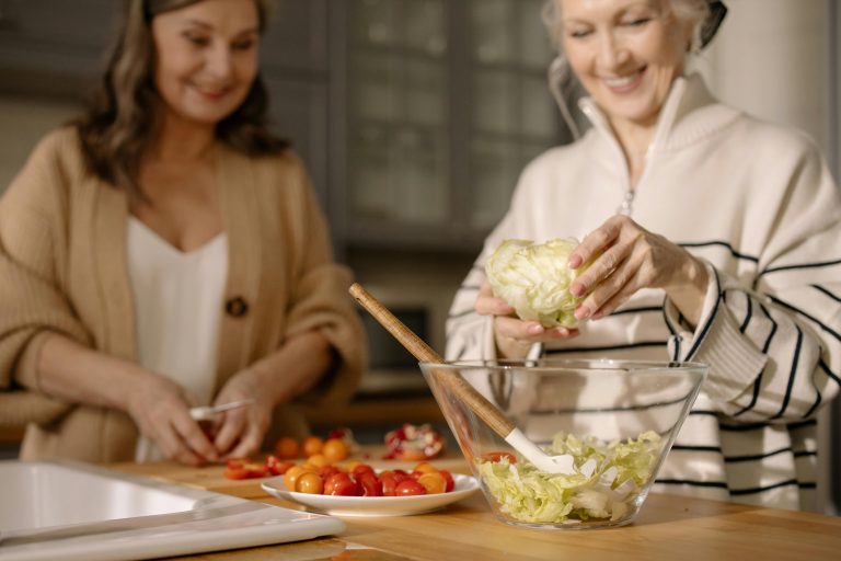 Przykładowy jadłospis seniora – gotowe przepisy, dieta płynna